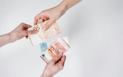 Der finanzielle Fahrplan für den Umzug: Von Mietkaution bis Speditionsrechnung